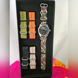 New Men's Invicta Coalition Forces camoflage watch set